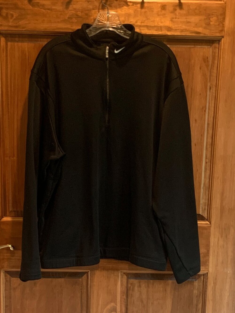 ONE BLACK NIKE THERMA-FIT GOLF PULLOVER, SIZE LARGE, EUC